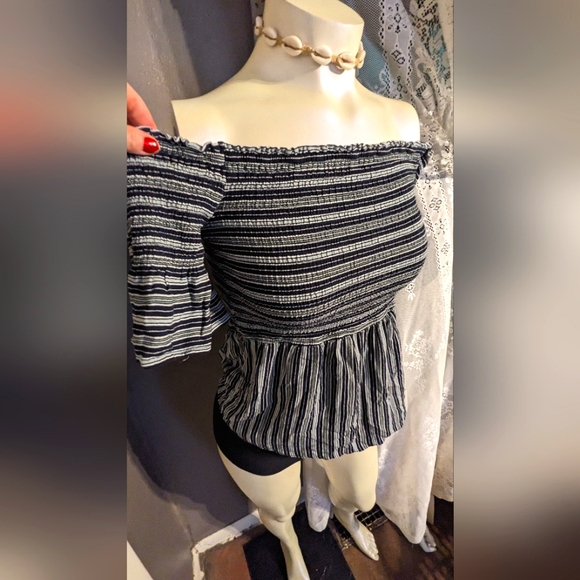 Stretchy off shoulder Maurice's vertical stripe flattering top med sexy hippie - Picture 1 of 3